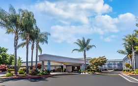 Holiday Inn Dublin - Pleasanton By Ihg